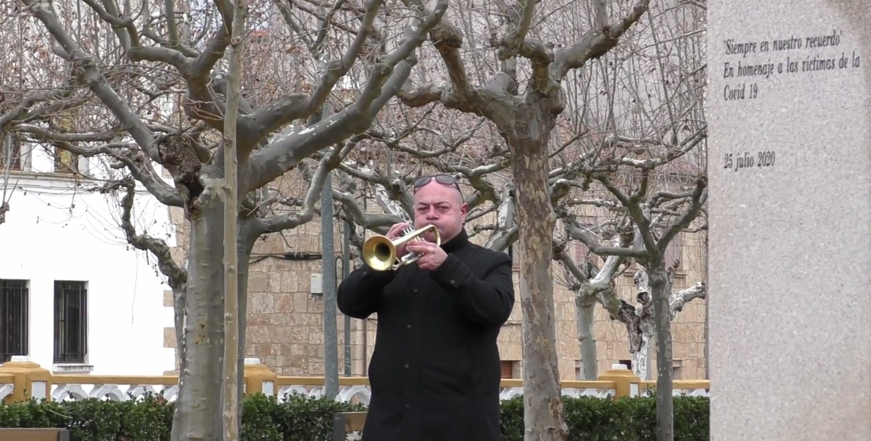 Homenaje a las víctimas del covid-19